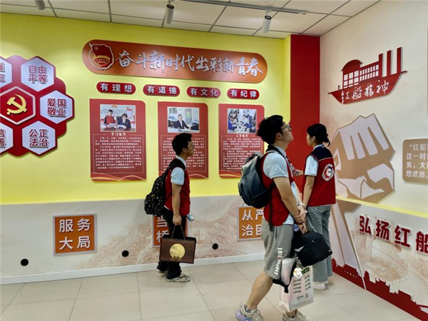 必赢242net官网学子赴新疆开展暑期“三下乡”社会实践_fororder_图片2